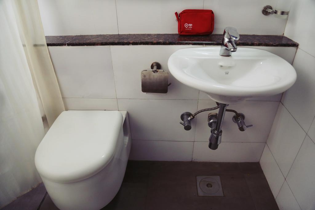 Oyo 710 Hotel Kshitij Pune Luaran gambar